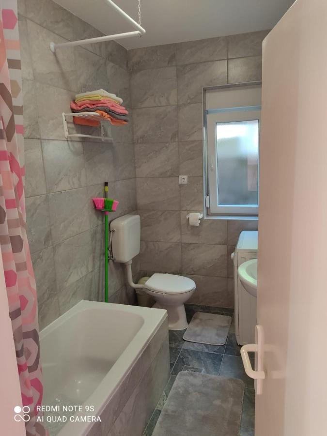 Apartmani Iva Sveti Juraj Exterior foto